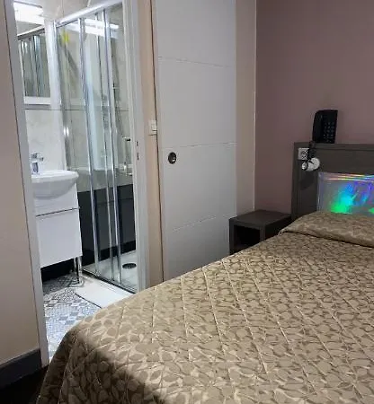 Hotel Aero *