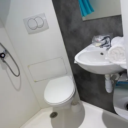 Hotel Aero *