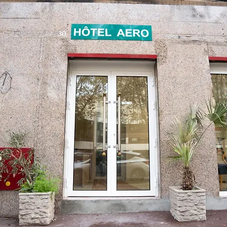 Aero 3* Issy-les-Moulineaux